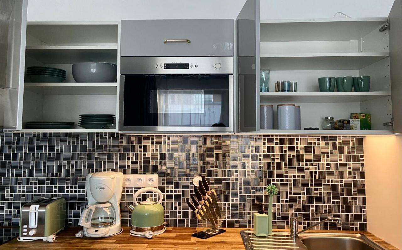 New Residence Apartments Near Wenceslas Square Praga Esterno foto